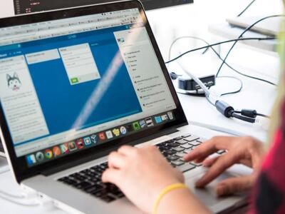 電子商務客服外包服務