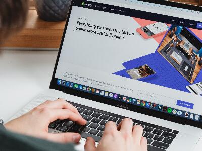 信息審核外包服務