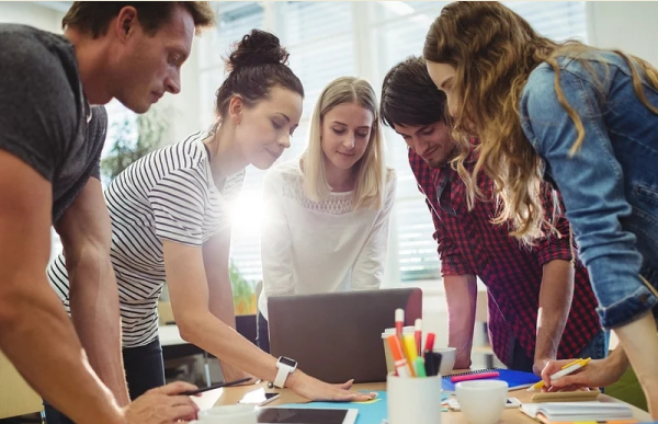 專業的客服缺口大，淘寶客服外包來幫忙？