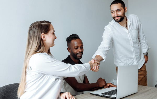 網(wǎng)店和客服外包公司合作能有哪些好處？