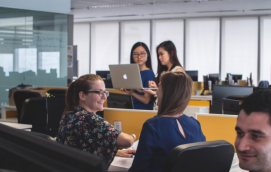網店為什么要有電商客服外包?有哪些好處?