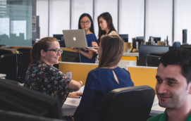 為什么促銷節(jié)要選擇天貓?jiān)诰€客服外包服務(wù)商？