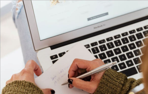 網(wǎng)店客服外包怎么樣，外包客服的工作流程有哪些