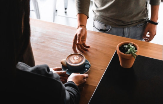 電商企業(yè)資源重組，客服外包公司功不可沒(méi)