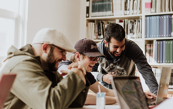 目前呼叫中心外包的流程，合作模式和價格