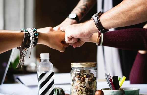 400電話外包客服深受運營商歡迎的原因是什么？