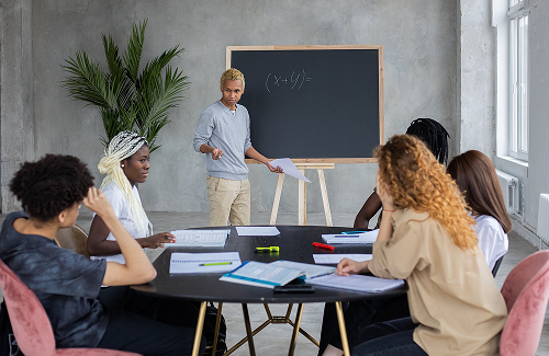 網(wǎng)店客服提高服務(wù)質(zhì)量的方法，提高服務(wù)的技巧