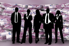 客服外包團隊發展趨勢(專業京東客服外包團隊好處以及未來發展)