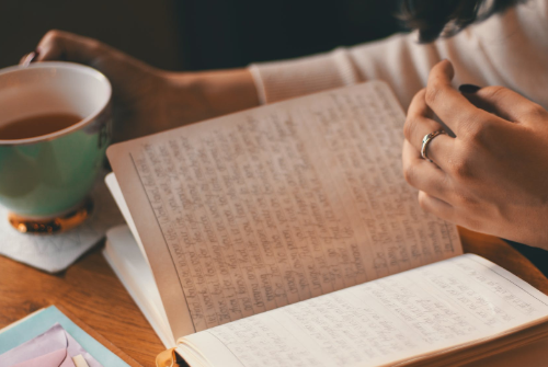 淘寶客服讓客戶稍等的溝通技巧和常用話術