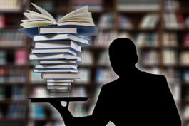 電商客服服務應該具備的專業知識和技能