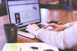 京東網(wǎng)店裝修設計的工具哪個比較好用？