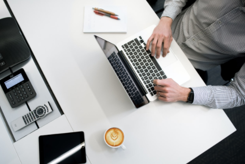 網店客服崗位需要具備的專業知識和技能