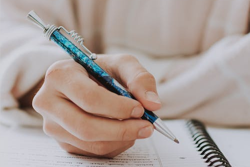 電商客服要避開哪些雷區(qū)？要懂得哪些規(guī)則和注意事項(xiàng)？