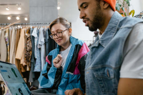 拼多多開店貨源怎么選擇？選擇哪種主營類目好？