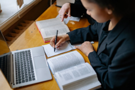 售前客服專業知識問答考試50題