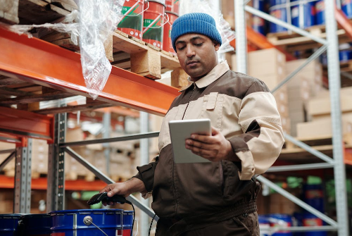 智能倉(cāng)儲(chǔ)物流成本低