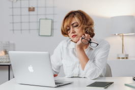 抖音小店客服對(duì)不同類(lèi)型客戶問(wèn)題的解決方法