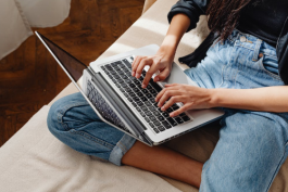 拼多多客服怎樣處理常見(jiàn)問(wèn)題？有哪些技巧？