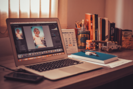 該怎么設(shè)計(jì)抖音小店的logo?