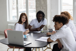 客服外包公司能幫店主解決什么問題，有什么優勢?