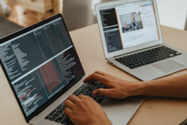 客服外包有哪些好處?電商網店店主能選擇客服外包嗎?