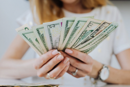 售后專業(yè)客服外包費(fèi)用貴不貴？大概是多少？