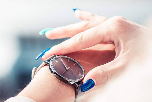 如何查詢天貓國際的物流？可以申請晚發賠償嗎？