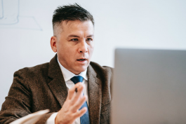 新手抖音主播說什么內(nèi)容吸引人？有哪些聊天話術(shù)？