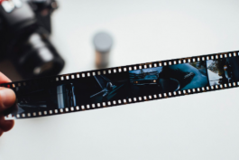 抖音短視頻開頭的拍攝技巧（該如何設計抖音視頻開頭？）