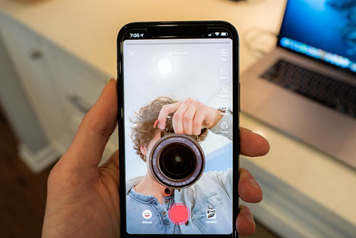 抖音拍攝主題如何選擇？（選擇拍攝主題的關鍵步驟）