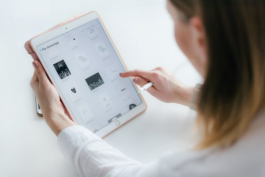 快遞助手關聯快手小店的方法