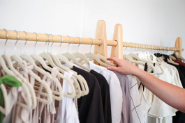 開通快手水果店鋪流程(注冊(cè)快手網(wǎng)店要滿足哪些條件?)