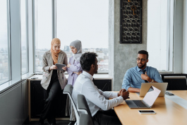 開通快手小店有什么要求?如何運營店鋪?