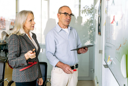 拼多多無貨源店群如何運營?店鋪如何選品?