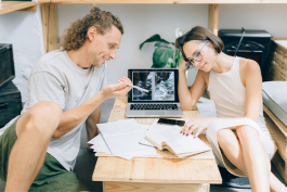 職場(chǎng)中情商的作用是什么？如何提高情商？