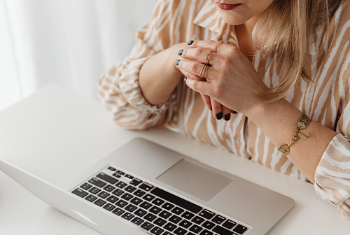 新人如何在短時間內(nèi)學會操作辦公軟件？