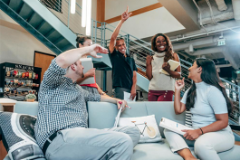 如何與辦公室同事相處?(日常與人溝通小技巧)