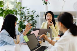 商務(wù)交往中如何說話?有哪些談話技巧?