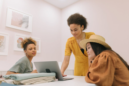 電子商務(wù)后臺管理都包含幾個方面？