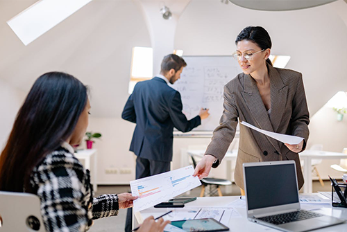 如何提高企業(yè)員工敬業(yè)度？（培養(yǎng)員工積極性的五個建議）