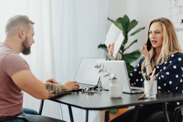 如何管理年紀大、學歷高的員工?(高學歷的老員工怎樣管理?)