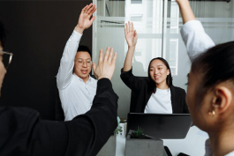 如何加強團隊凝聚力？（增強團隊合作效果的方法）