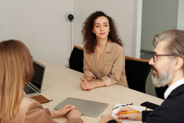 企業(yè)的員工如何管理?(企業(yè)管理要注意的方式和方法)