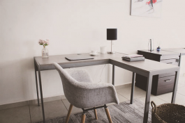 辦公桌的樣式種類 選購辦公桌的技巧