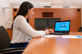 如何挑選家用辦公椅?(選擇居家辦公椅的三個技巧)