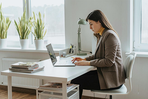 節假日呼叫中心如何給客服排班？（客服管理排班小技巧）