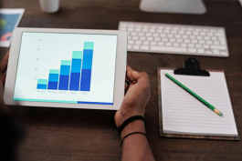 千牛客服銷售數(shù)據(jù)哪里看?如何提高銷售量?