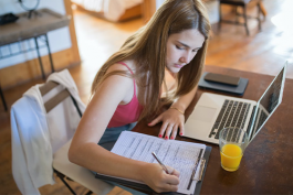 成為金牌客服需要滿足哪些要求?