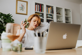 淘寶夜班客服辛苦嗎?客服需要做什么工作?