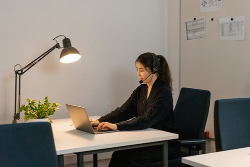 客服外包公司的夜間服務(wù)人員要注意的問(wèn)題